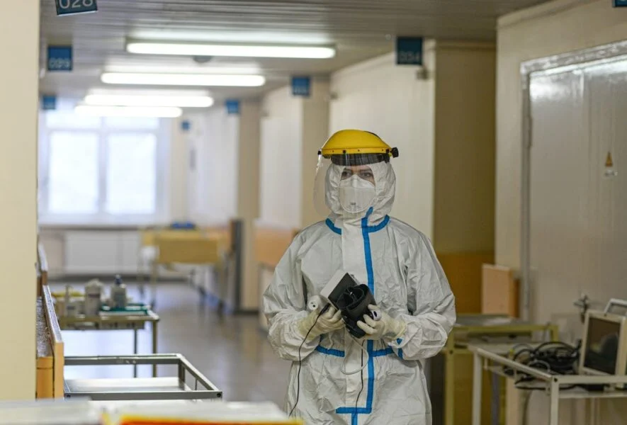 Medicinos audito inspekcijos vadovę jos pavaldinys kaltina piktnaudžiaujant tarnyba