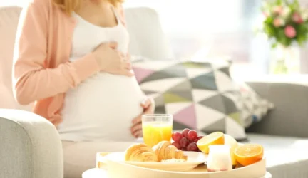 Mityba: kokių maisto produktų turėtų vengti nėščios moterys?