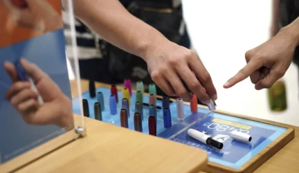 Ispanijoje įsigaliojus naujam įstatymui, rūkaliams teko užgesinti cigaretes