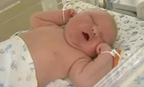 Rusija: gimė 7,2 kilogramo svorio kūdikis
