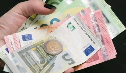 Greiti pinigai: ar už 100 tūkst. parduotumėte savo inkstą?(