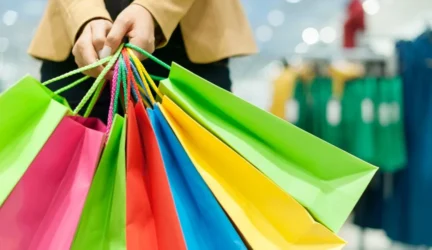 Reklamos įtaka formuojant alkoholinių gėrimų vartojimo įpročius