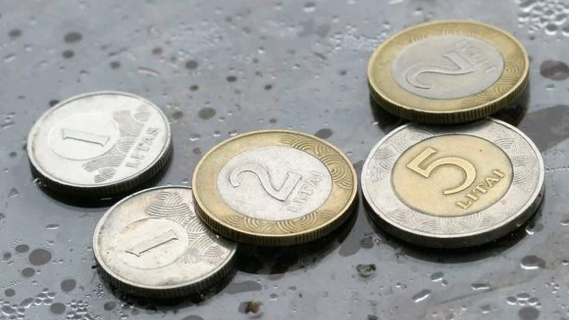 Už sveikatos draudimą jau kapsi delspinigiai