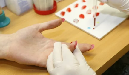 Pavesta atlikti auditą nekokybišką kraują tiekusiame centre