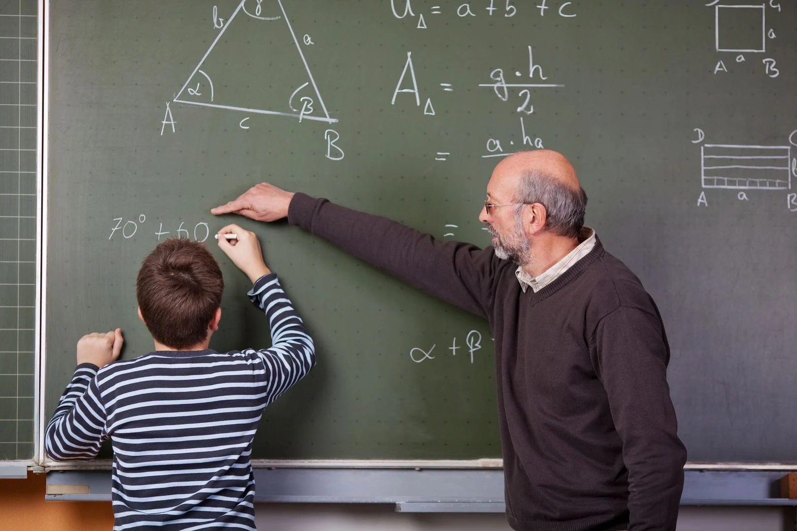 Edukologė: dalis mokytojų į mokyklas norėtų grąžinti fizines bausmes