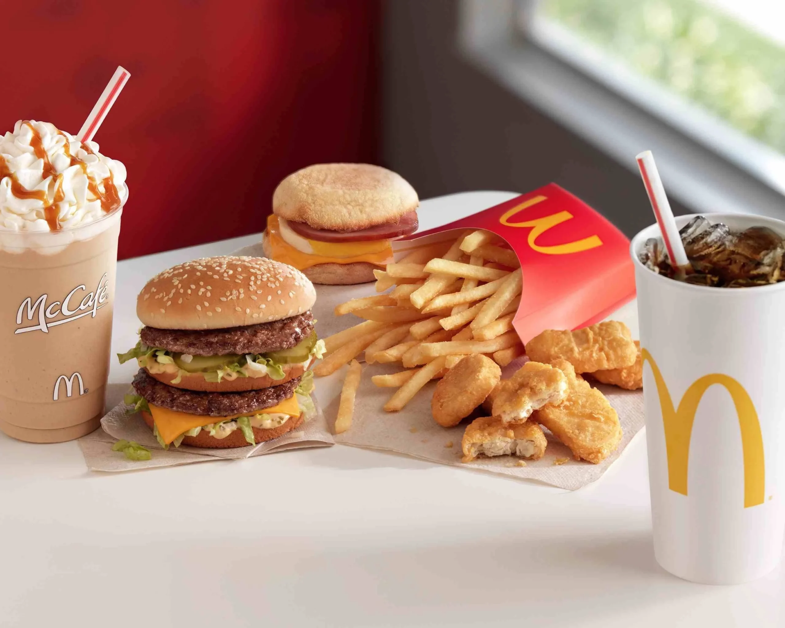 „McDonalds“ paaiškino, kodėl jų mėsainiai nepūva metų metus
