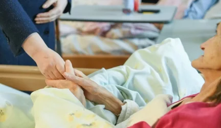 Traumatologinių ir neurologinių negalavimų kamuojamiems slaugos pacientams – intensyvi pagalba