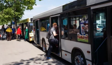 Draudikai: viešasis transportas saugesnis, žmogiškasis faktorius – tas pats