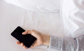 Kaip išvengti mobiliųjų daromos įtakos sveikatai?