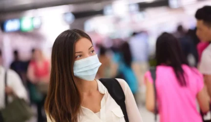 Medicininė kaukė ar muilas: vaistininkas atsako, kaip saugotis įvairių virusų