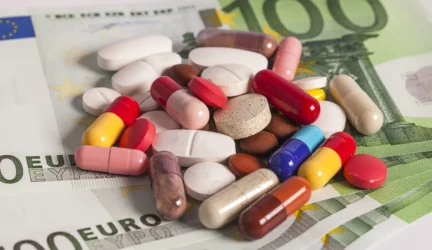 Kur pakryps svarstyklės – į pacientų ar valstybinių vaistinių pusę?