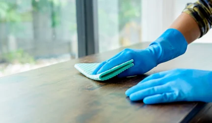 Namų tvarkymo iššūkiai: kada dulkių valymas gali sukelti traumas ir nuostolius
