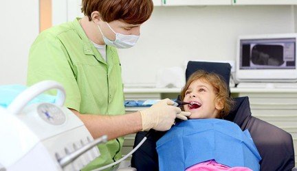 Už išsaugotus sveikus dantis užaugę Jūsų vaikai Jums padėkos