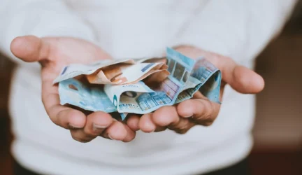Ministras su pavaldžiomis įstaigomis aptarė korupcijos problematiką ir prevenciją