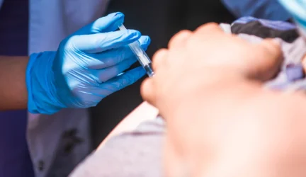 Pranešimus apie įtariamas nepageidaujamas reakcijas teikite tik VVKT ir įgaliotiems asmenims
