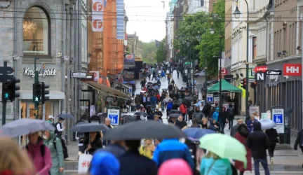 Atnaujintame paveiktų šalių sąraše geltonoje zonoje lieka tik Prancūzijos Majotas