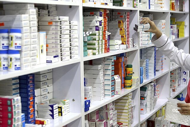 Toliau keičiasi kompensuojamųjų vaistų kainynas, tęsdami gydymą pacientai išleidžia milijonines sumas