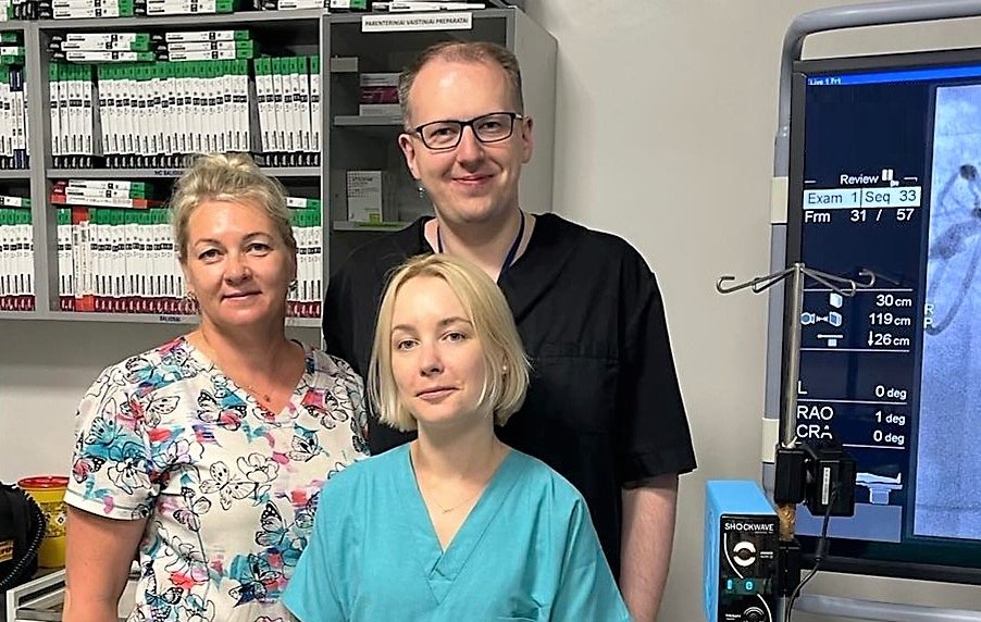 Respublikinėje Šiaulių ligoninėje pirmą kartą atlikta intravaskulinė (vidukraujagyslinė) litotripsija