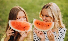 Vanduo, kurio galite atsikąsti: karštą dieną atgaivins ir daržovės bei vaisiai