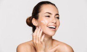 Gydytojos dermatologės pataria, kaip pasirūpinti oda po vasaros
