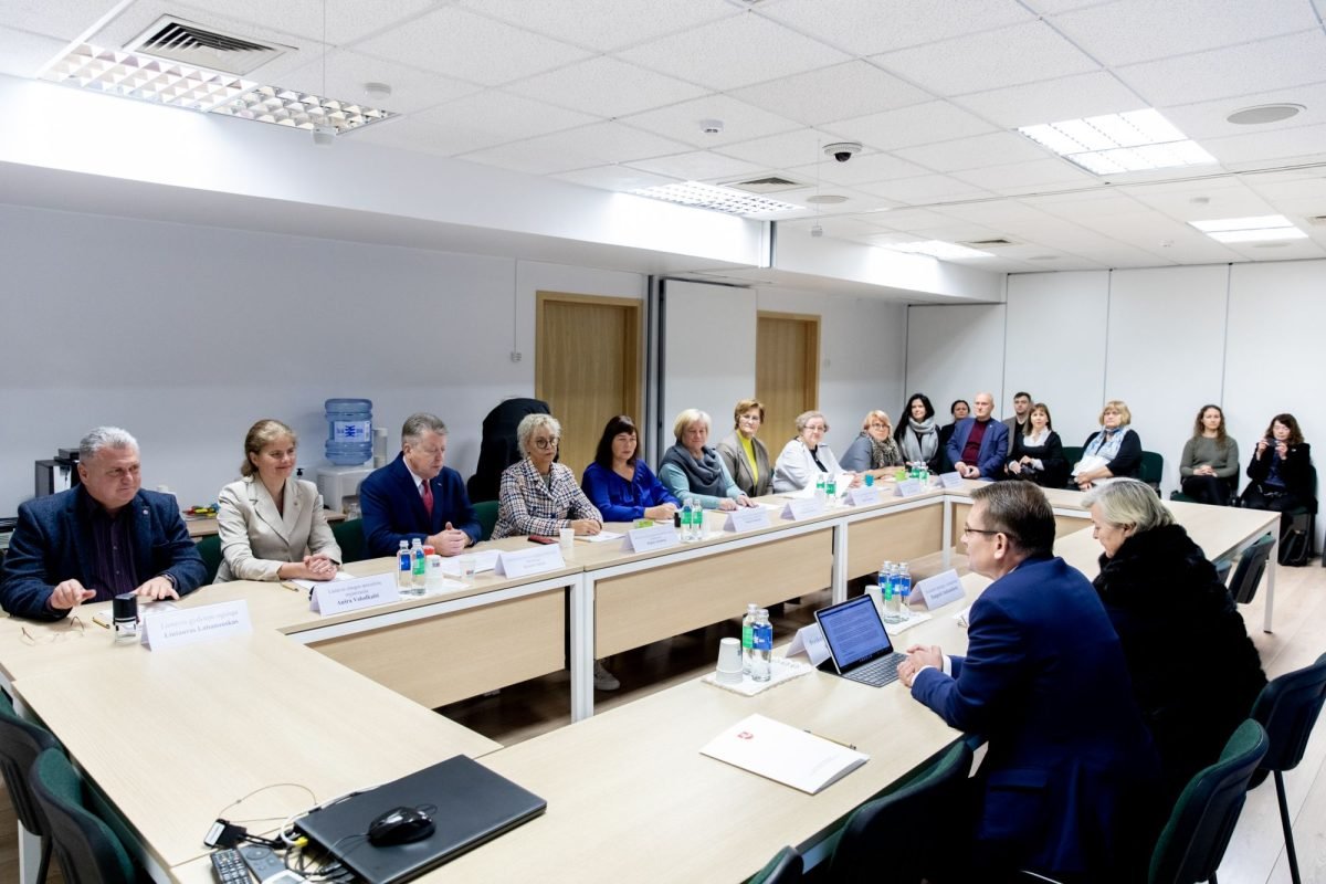 Atnaujinta šakos kolektyvinė sutartis