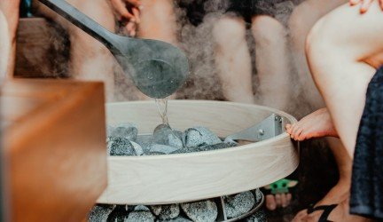 Pirtininkės patarimai: ko reikėtų vengti ir ką rekomenduojama valgyti einant į pirtį