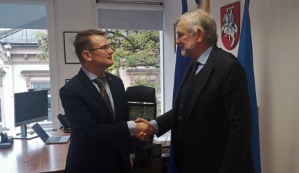 Sveikatos apsaugos ministras A. Dulkys susitiko su Italijos ambasadoriumi