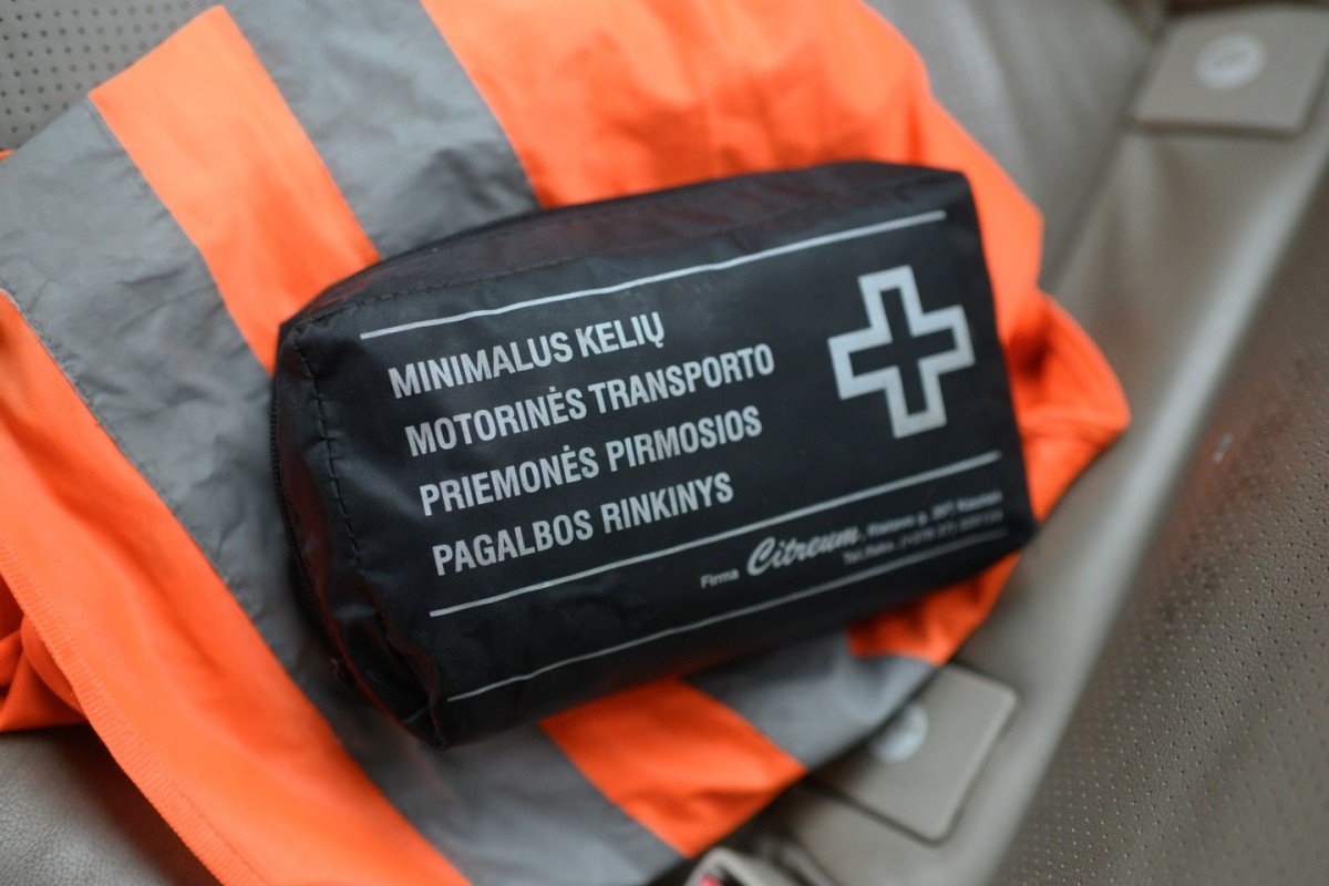 Automobilio vaistinėlė turinys pakeitimai