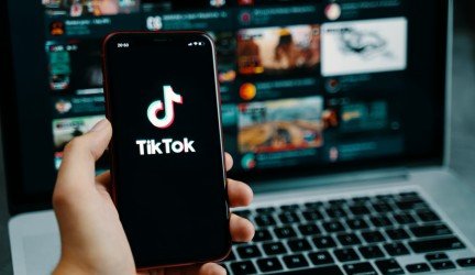 Tik tok odontologas