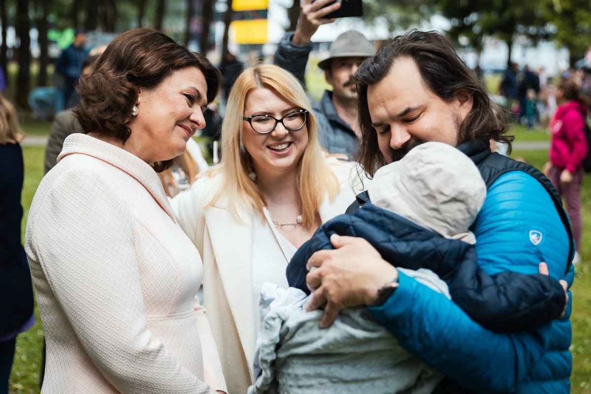 Nausėdienė ankstukai