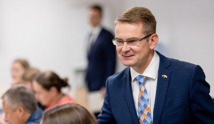 Kolektyvinė sutartis su medikais