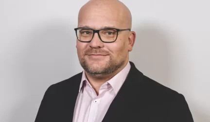 E Diržius