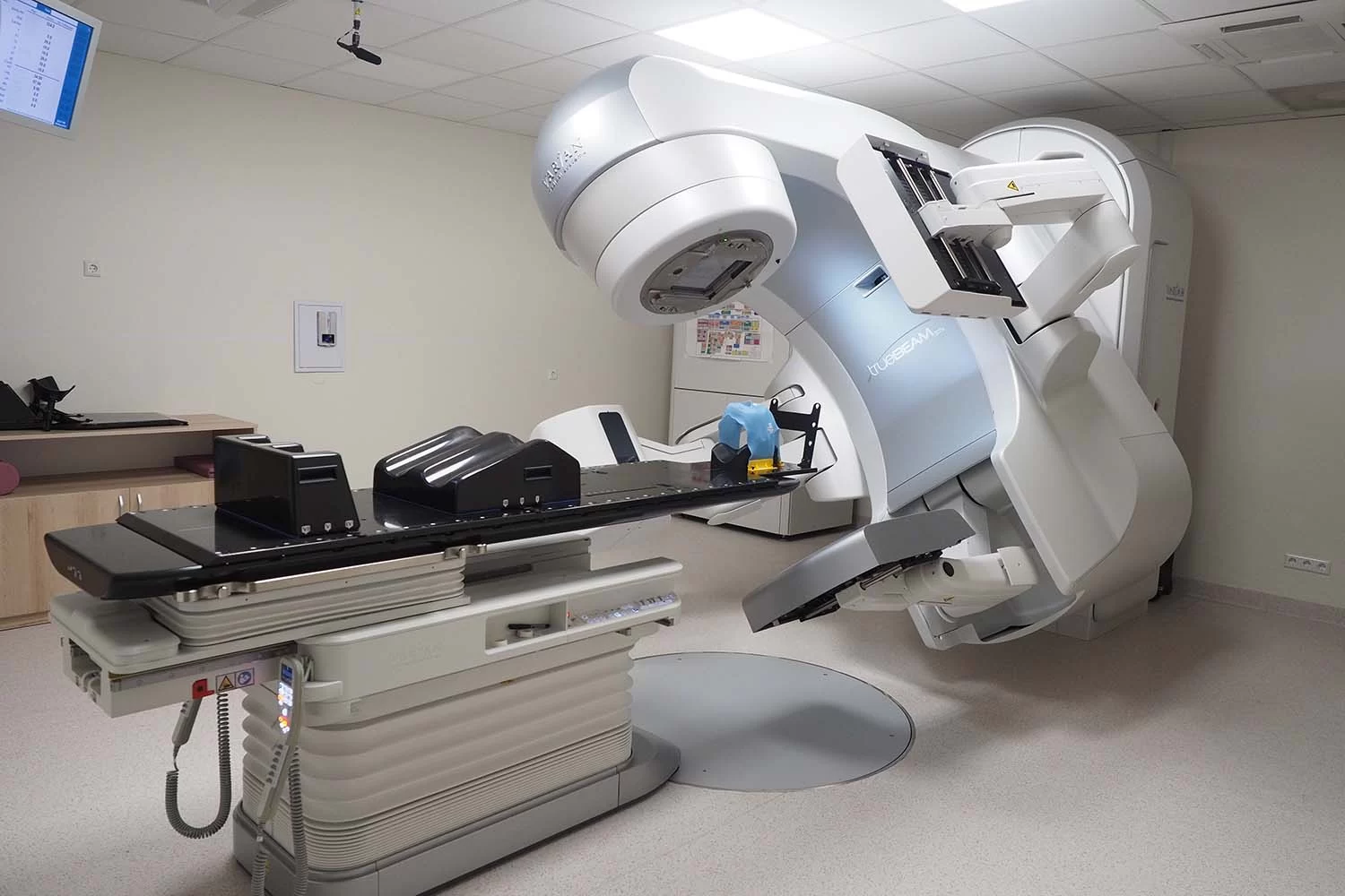 Spindulinė terapija