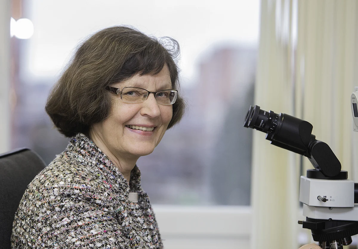 Lietuvos sveikatos mokslų universiteto (LSMU) prorektorė mokslui, gydytoja patologė, profesorė  habilituota daktarė Vaiva Lesauskaitė