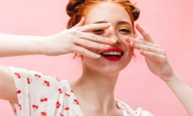 Veido rožinė rosacea