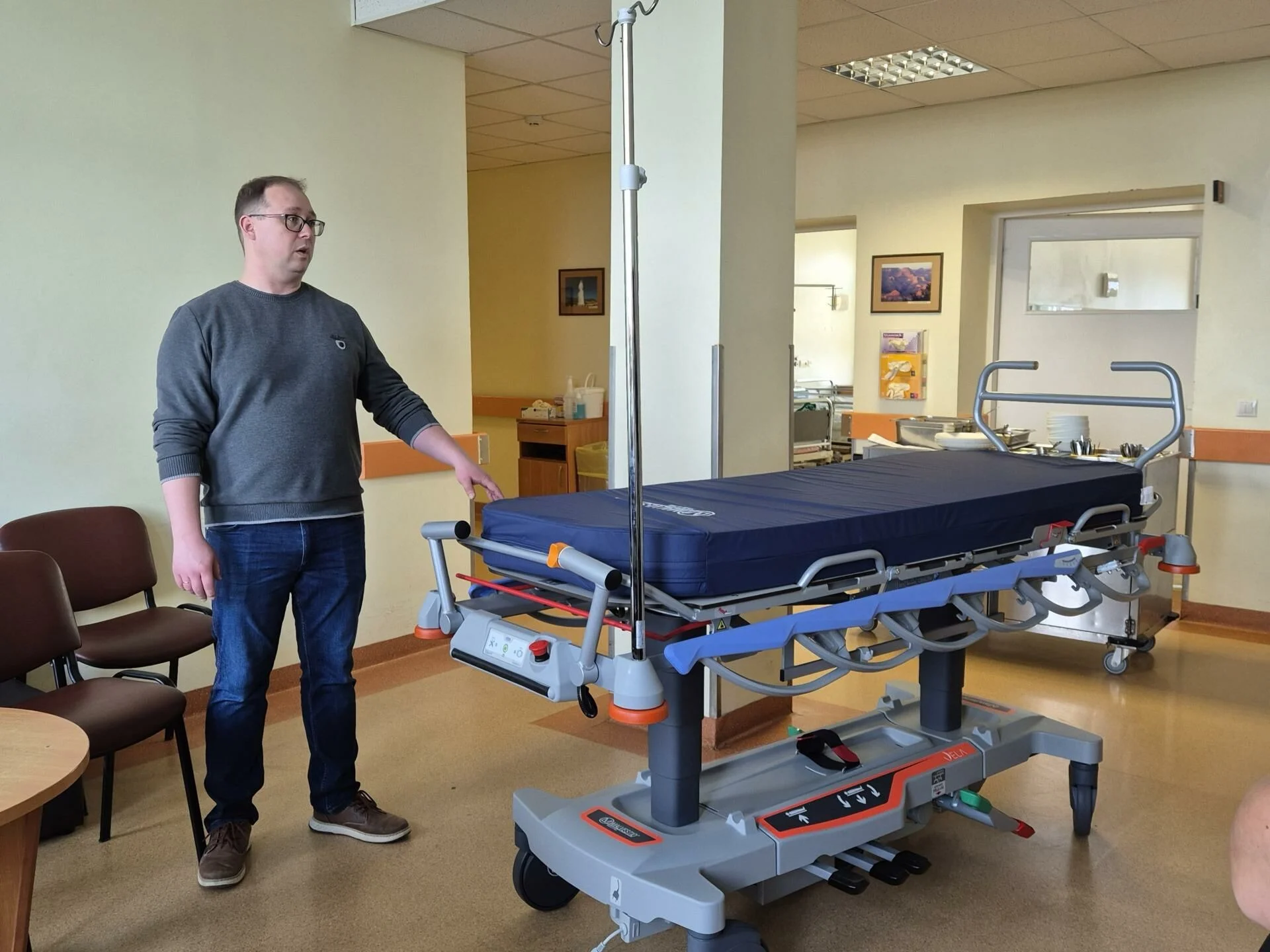 Savaeigiai pacientų vežimėliai