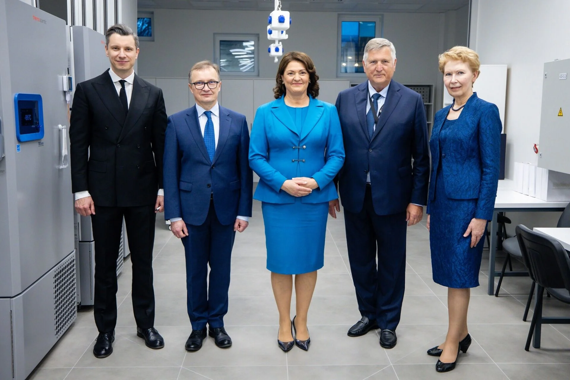 Pirmoji ponia D. Nausėdienė lankėsi LSMU ir Kauno klinikose