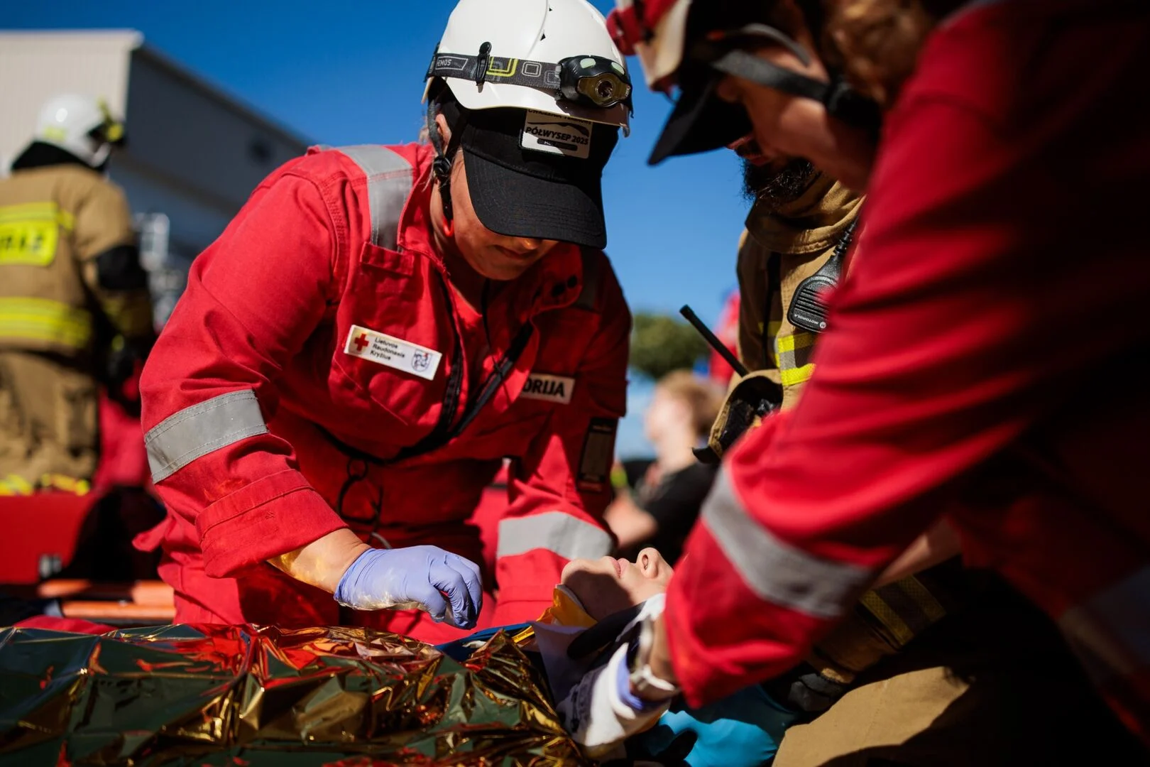 Lietuvos Raudonojo Kryžiaus savanoriai