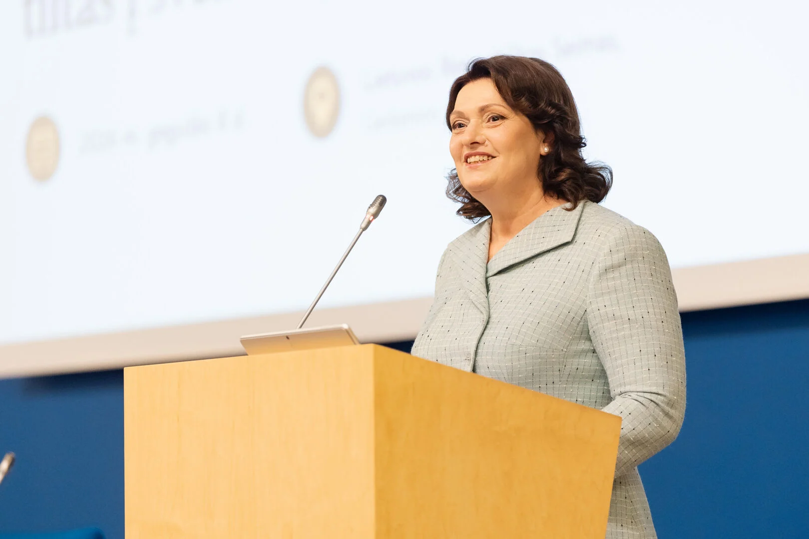 Pirmoji ponia Diana Nausėdienė
