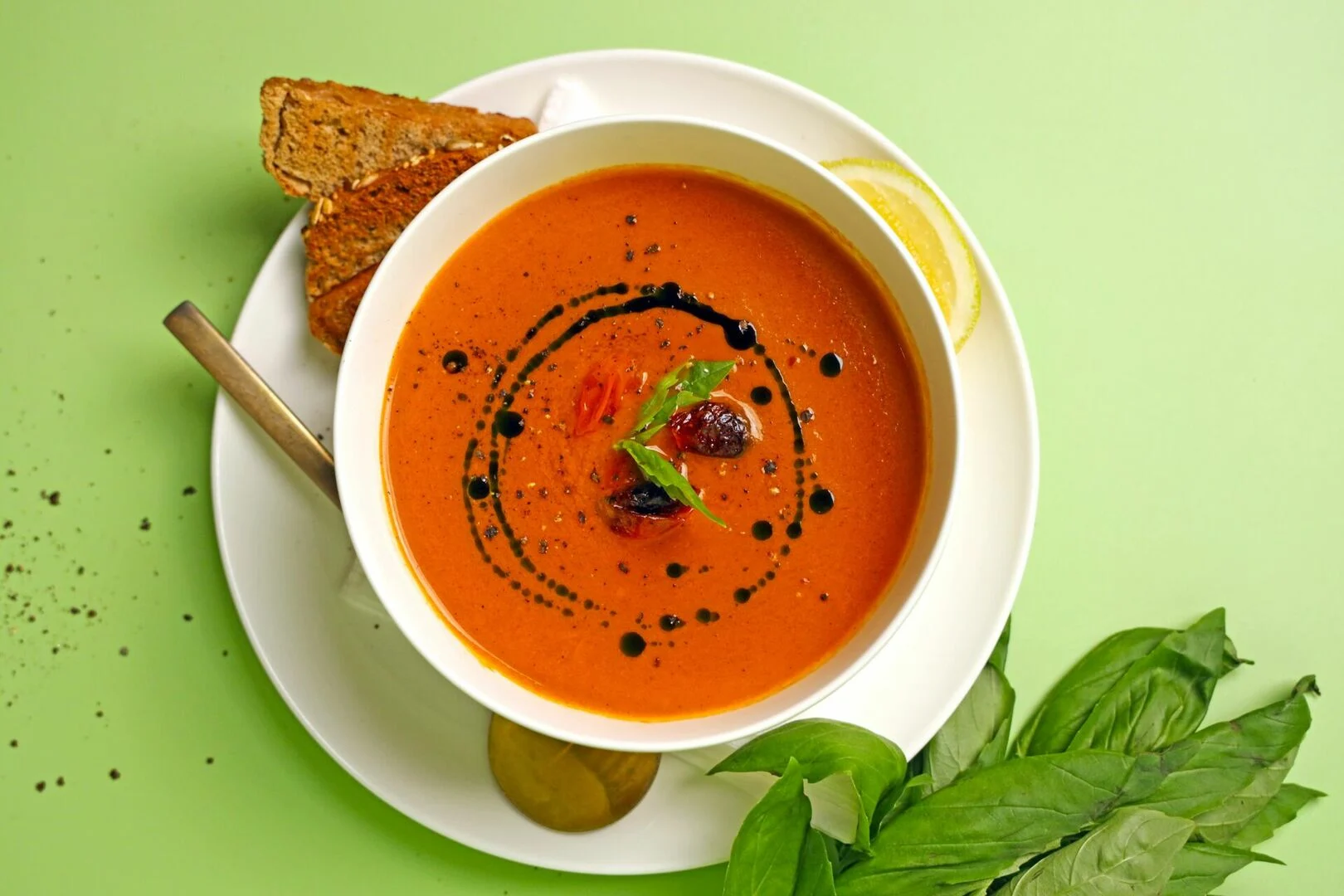 pomidorų ir arbūzo gazpacho
