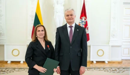Budinti globotoja